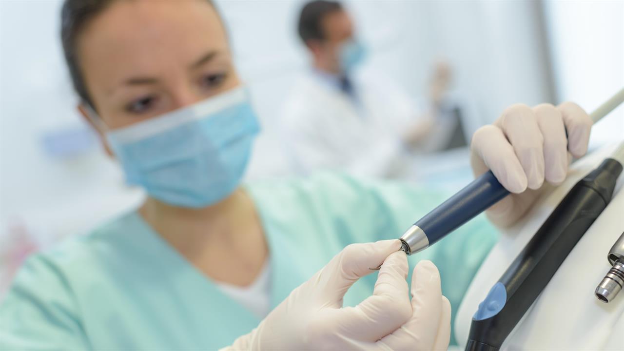 Sterilising dental equipment